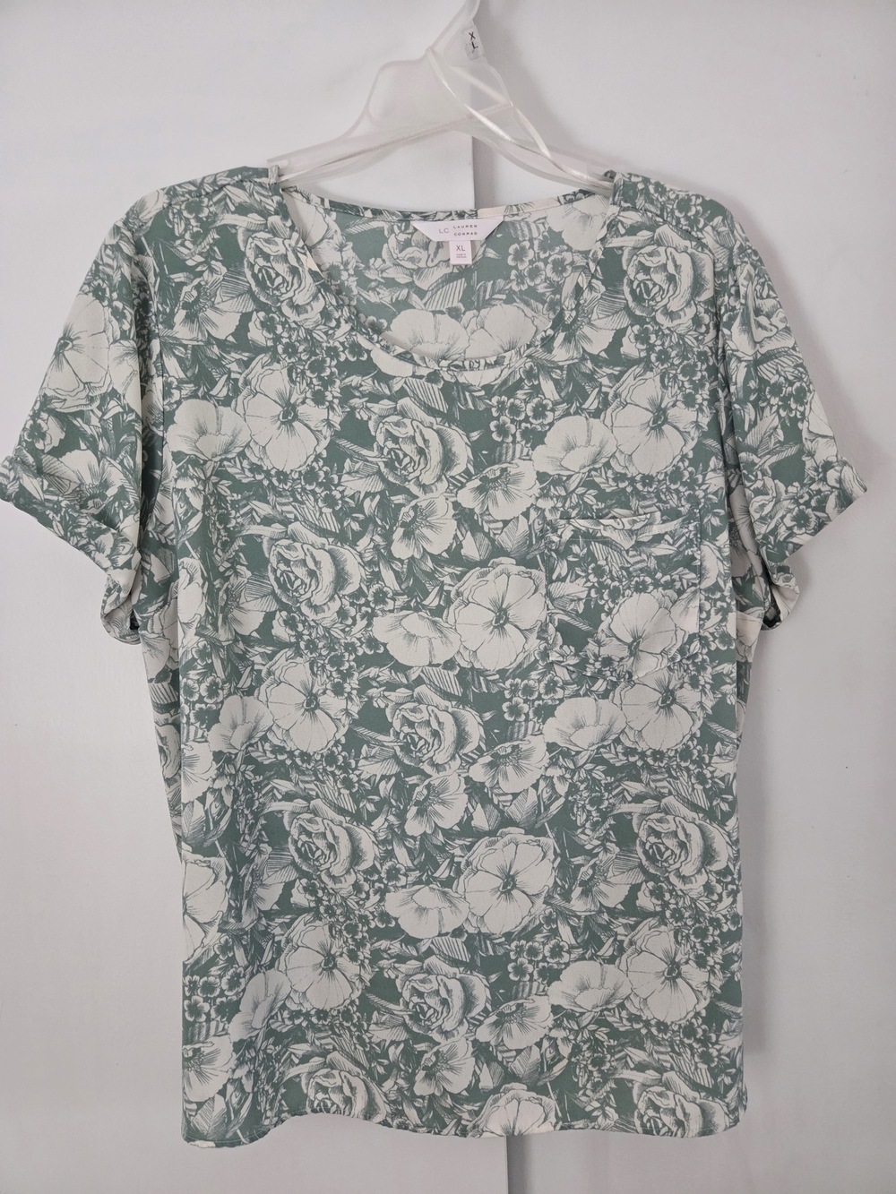 LC Lauren Conrad Sage Green Floral Short Sleeve Blouse